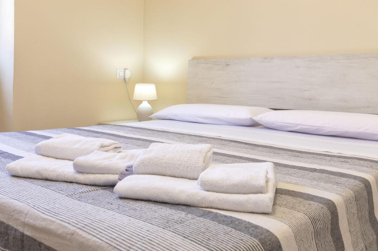Vico Rooms ซัสซารี ภายนอก รูปภาพ